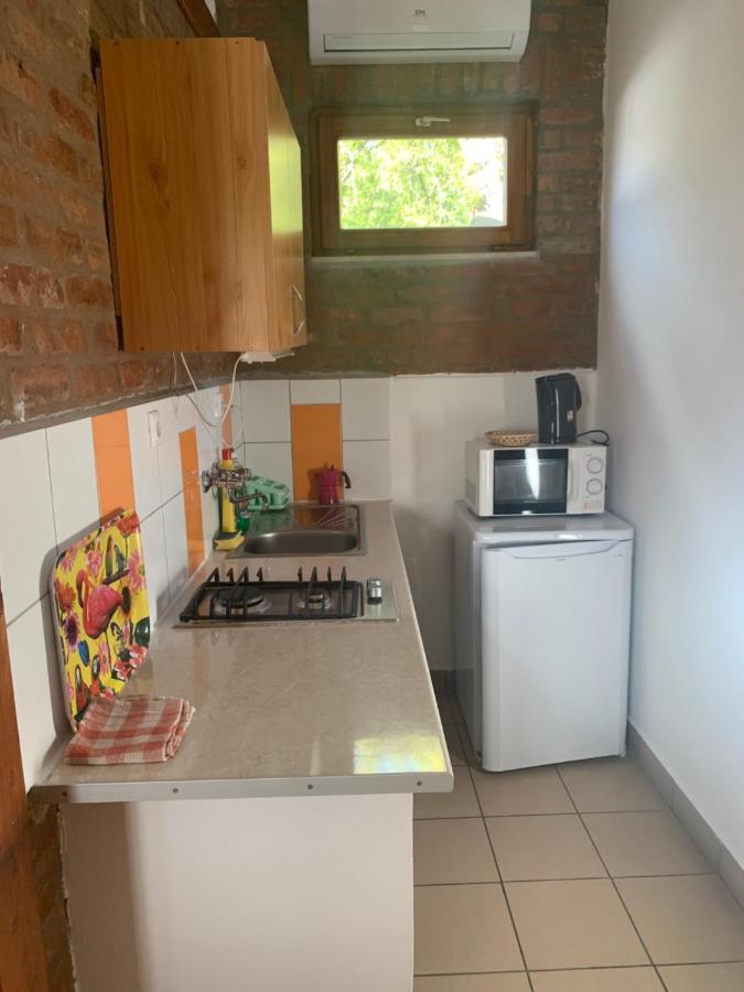 Kuria Vendeghaz Hotel Poroszló Buitenkant foto