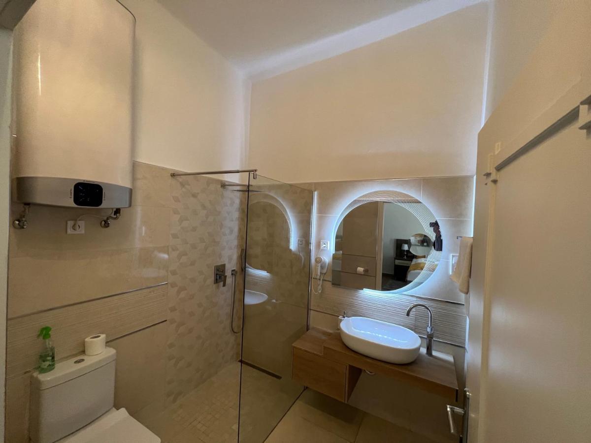 Kuria Vendeghaz Hotel Poroszló Buitenkant foto
