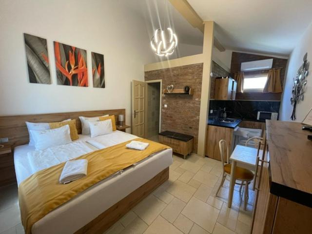 Kuria Vendeghaz Hotel Poroszló Buitenkant foto